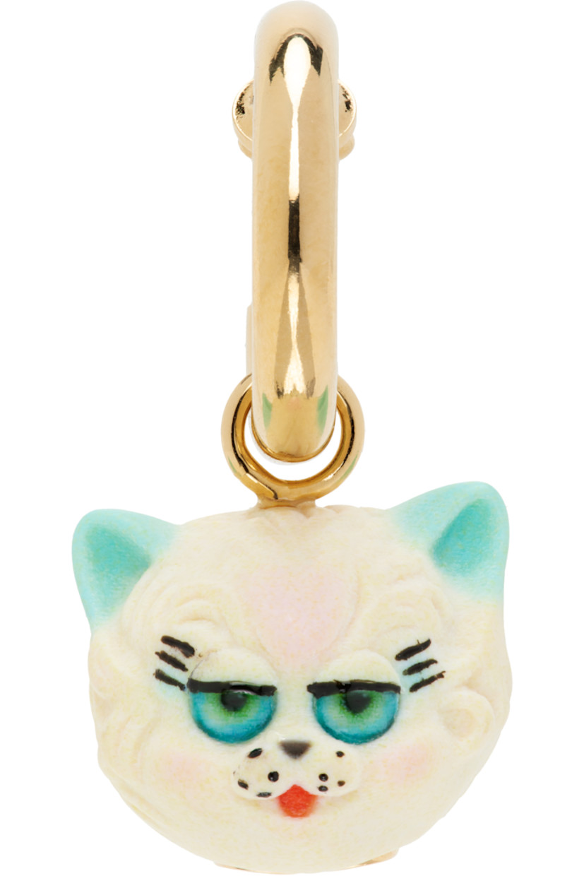 Single drop earring in gold tone. 

· Logo hardware at graphic charm
· Clip-on fastening 
· H1.5" x W0.75"

Supplier color: Gold/Multicolor
