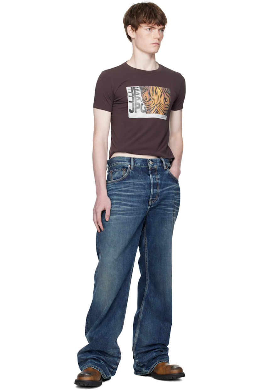 Stretch cotton jersey T-shirt.

· Rib-knit crewneck
· Logo graphic printed at chest
· Locker loop at back collar

Supplier color: Chocolate/Brown