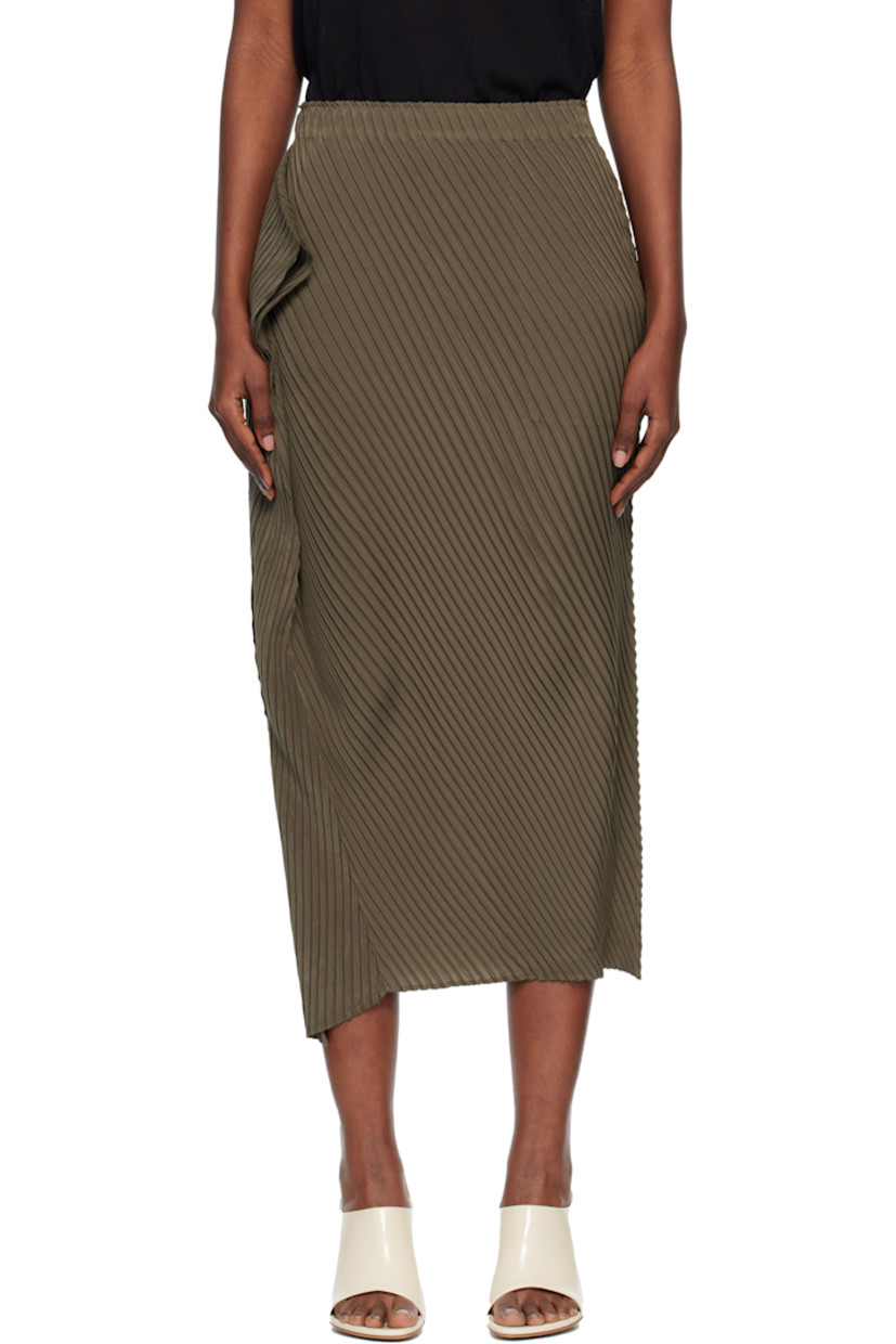 Garment-pleated recycled crêpe de chine midi skirt. 

· Elasticized waistband
· Sculptural draping at side seam

Supplier color: Khaki