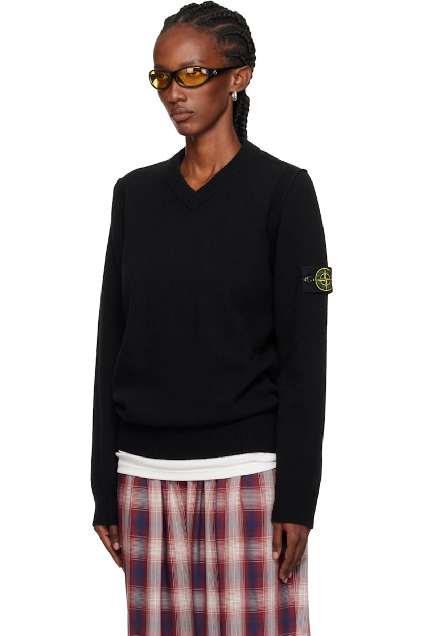 Knit wool-blend sweater.

· Rib-knit V-neck, hem, and cuffs
· Detachable felted logo patch at sleeve

Supplier color: Black