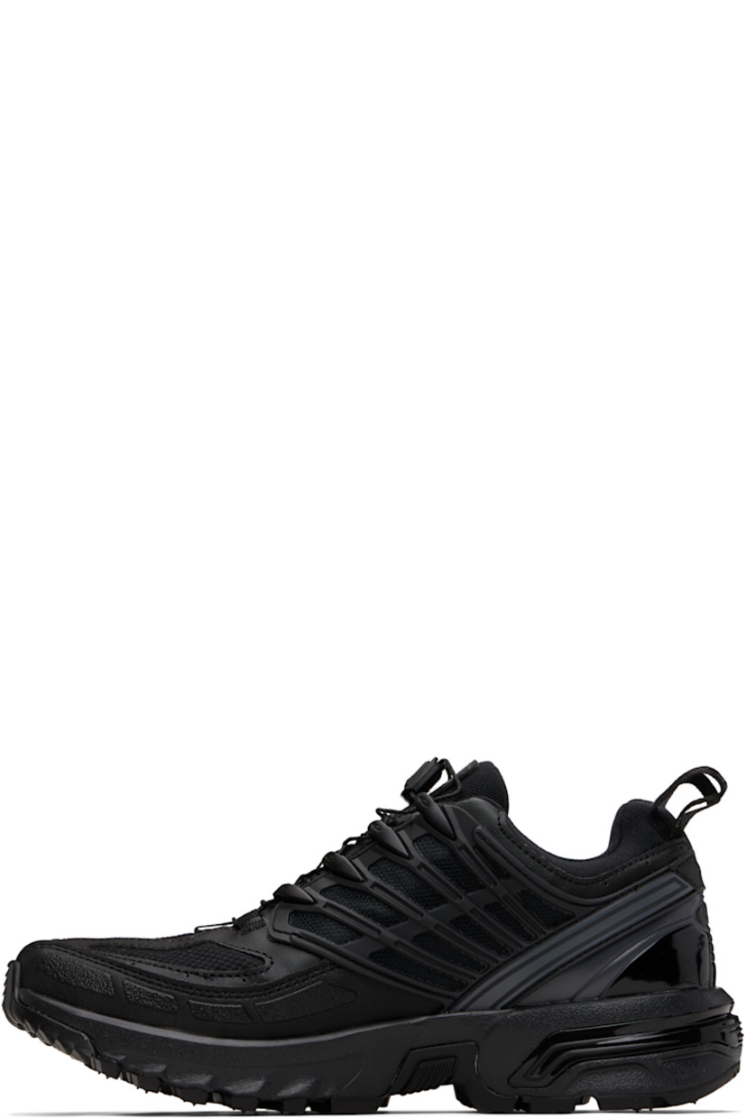 Low-top GORE-TEX™ faux-leather and anti-debris mesh sneakers.

· PFC-free waterproof
· Logos bonded throughout
· Quicklace® closure
· Logo patch at vamp
· Velcro tab and logo patch at padded tongue
· Padded collar
· sensiFIT™ panel at sides
· Logo flag at outer side
· Pull-loops at heel tab
· Logo embossed at heel counter
· Molded OrthoLite® footbed
· Mesh lining
· Agile Chassis™ System at foam rubber EnergyCell midsole
· Treaded All Terrain Contagrip® rubber sole

Supplier color: Black/Black/Asphalt