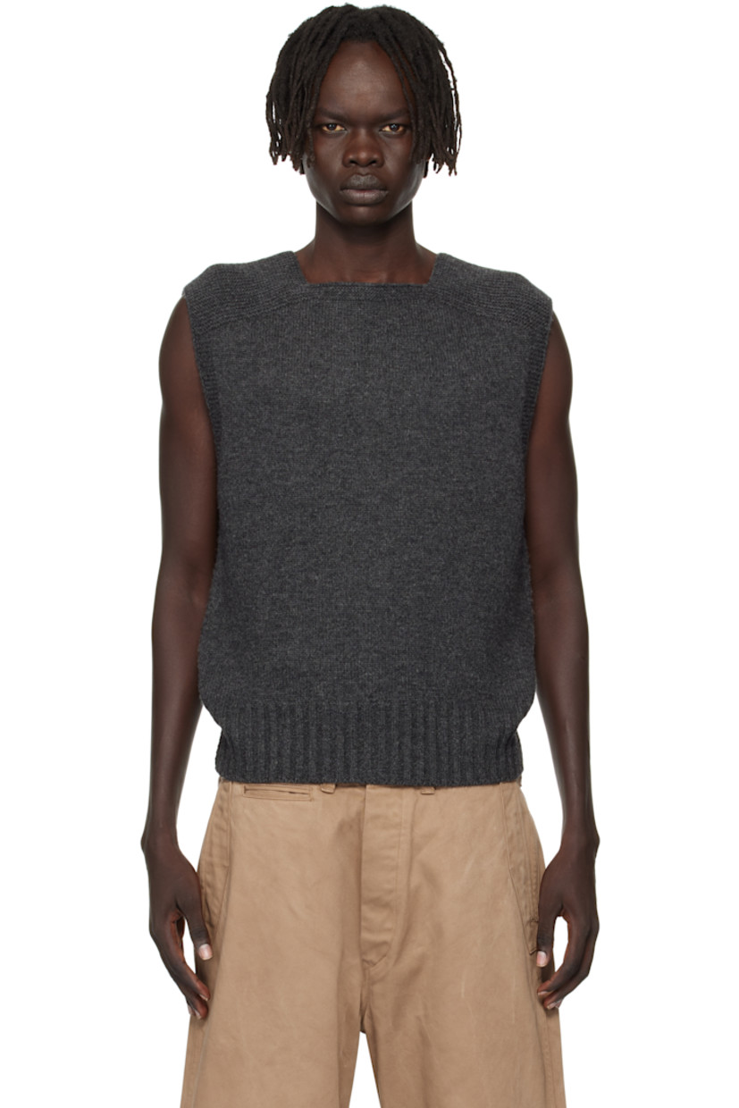 Knit wool- and cashmere-blend sweater vest.

· Square neck
· Rib-knit hem

Supplier color: Charcoal