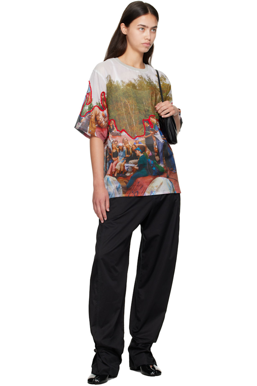 Semi-sheer cotton-blend poplin T-shirt.

· Printed graphic pattern with chain-stitching throughout
· Rib-knit crewneck
· Logo disc at side seam

Supplier color: Print and embroidery