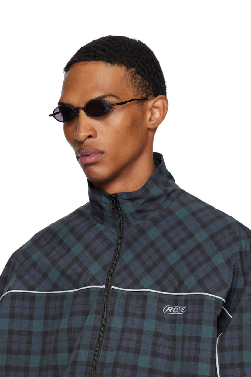 Handcrafted oval metal-frame sunglasses.

· Engraved detailing throughout
· Gray lenses
· Adjustable metal nose pads
· Acetate temple tips
· Includes pouch
· Size: 48.23 145

Supplier color: Black matt
