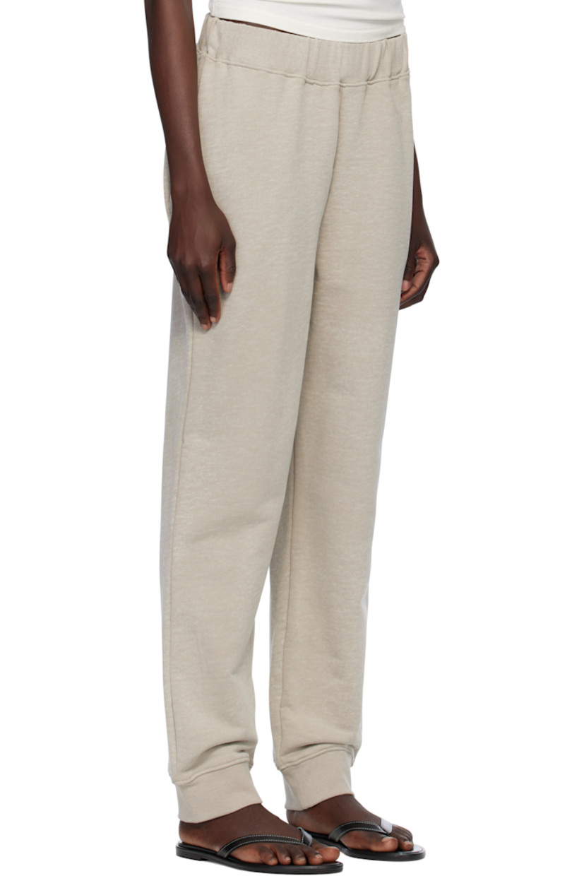 Pima cotton French terry lounge pants.

· Concealed drawstring at elasticized waistband 
· Two-pocket styling
· Elasticized cuffs

Supplier color: Washed clay