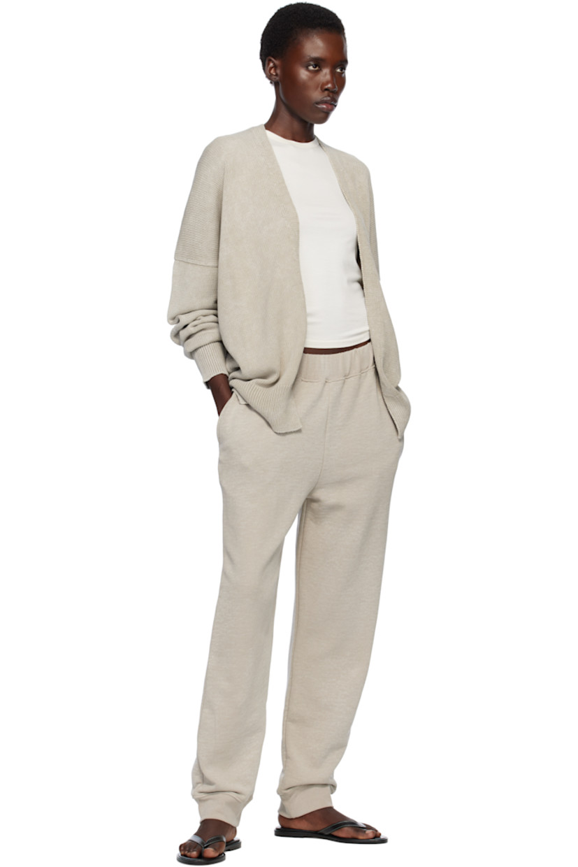 Pima cotton French terry lounge pants.

· Concealed drawstring at elasticized waistband 
· Two-pocket styling
· Elasticized cuffs

Supplier color: Washed clay