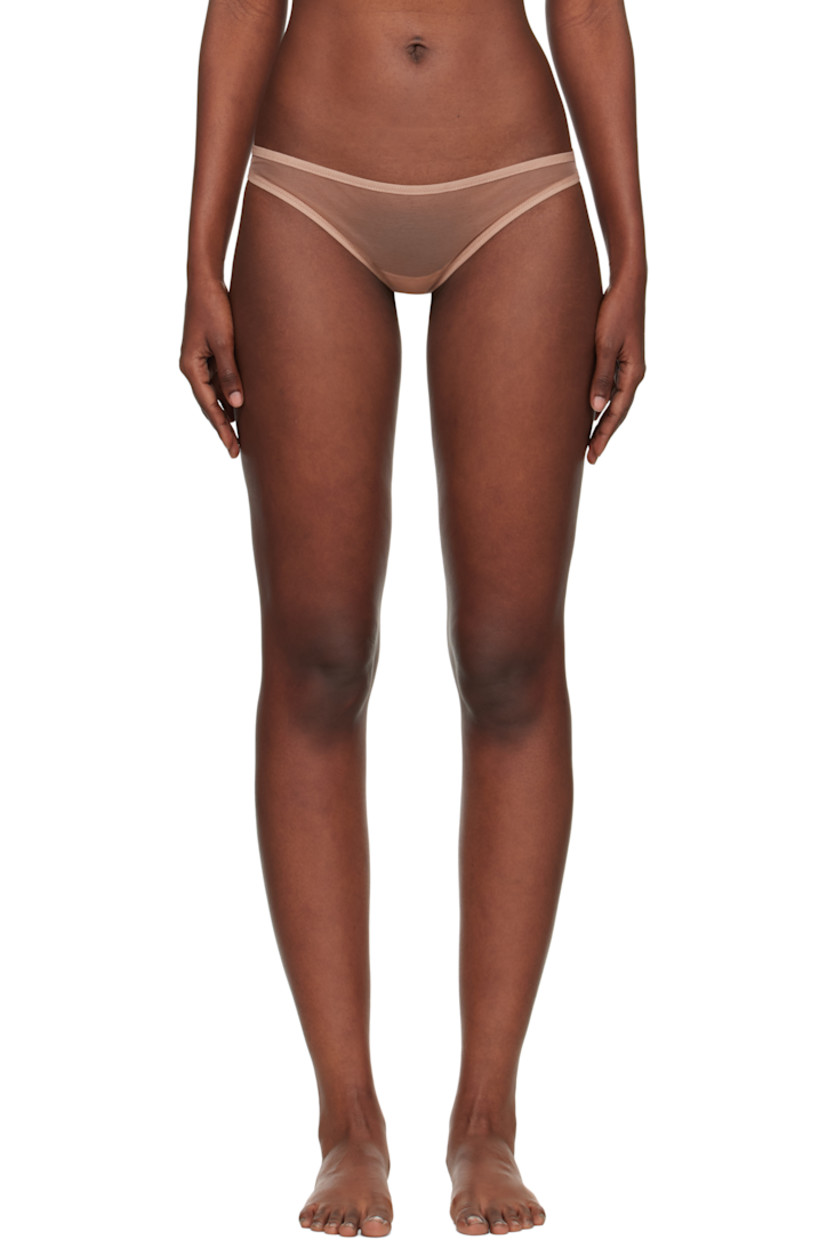 Sheer stretch nylon-blend tulle briefs.

· Low-rise
· Elasticized waistband
· Partial jersey lining 

Supplier color: Beige