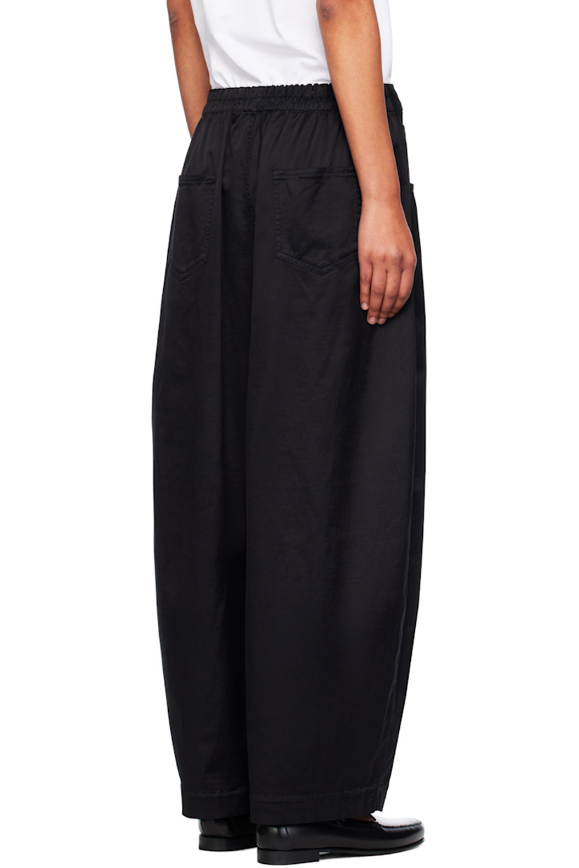 Stretch cotton- and viscose-blend satin trousers.

· High-rise
· Partially elasticized waistband
· Five-pocket styling
· Zip fly
· Curved outseams
· Gunmetal-tone hardware

Supplier color: Night