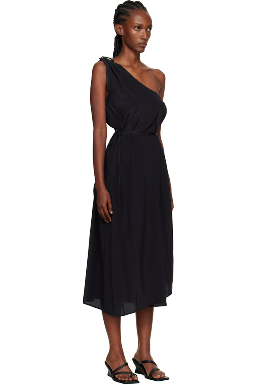 Silk crêpe midi dress.

· OEKO-TEX®-certified
· Single-shoulder wrap construction
· Self-tie fastening at waist and shoulder
· Asymmetrical hem

Supplier color: Black