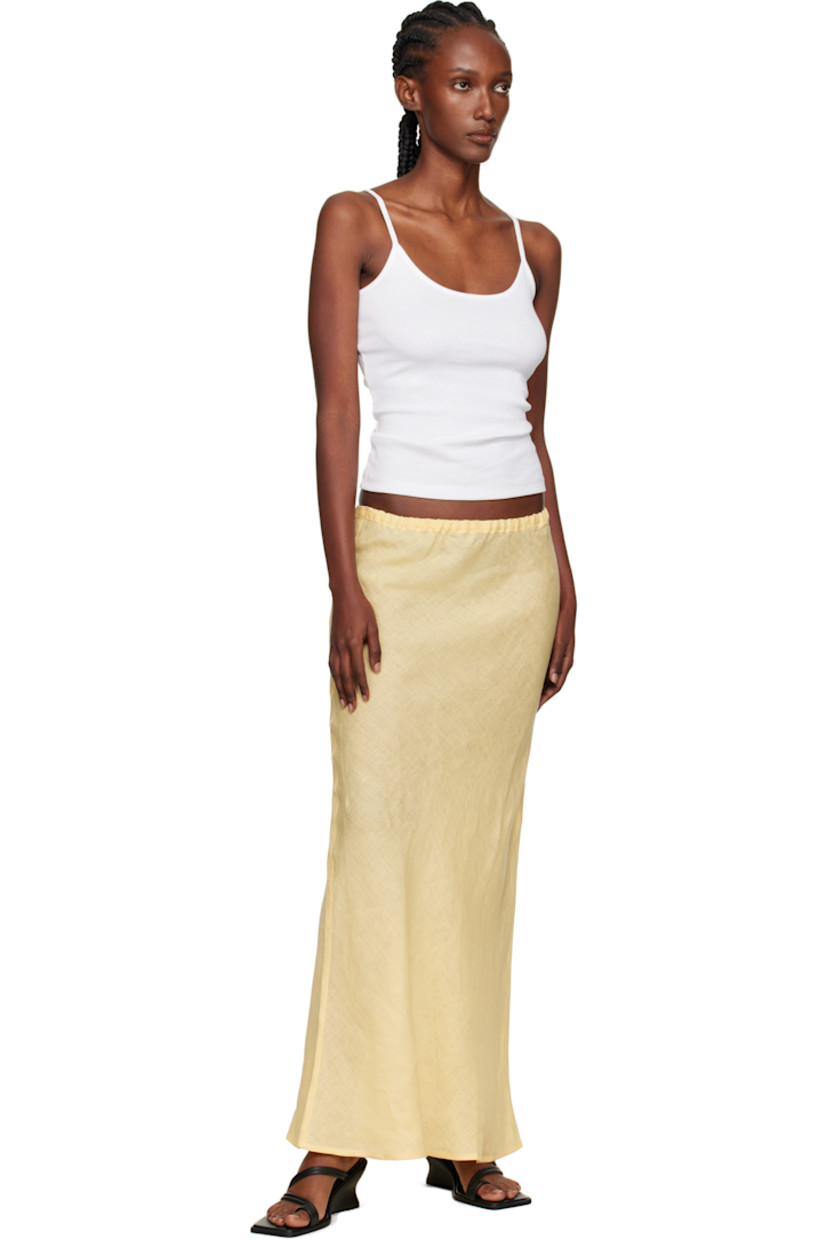 Bias-cut semi-sheer linen hopsack maxi skirt.

· OEKO-TEX®-certified
· Elasticized waistband

Supplier color: Ana yellow