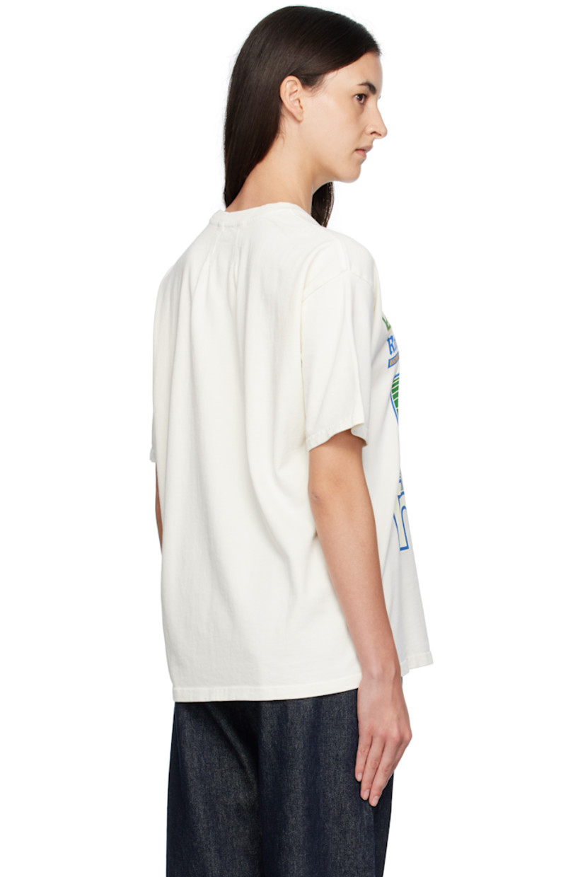 Cotton jersey T-shirt.

· Rib-knit crewneck
· Logo graphics printed at front
· Dropped shoulders
· Darts at back collar

Supplier color: Vintage white