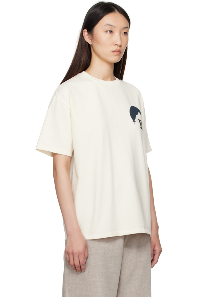 Cotton jersey T-shirt.

· Rib-knit crewneck
· Logo and graphic printed at chest and back
· Dropped shoulders

Supplier color: Vintage white/Oxford navy