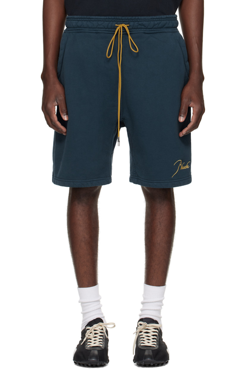 Heavyweight cotton jersey shorts.

· Drawstring at elasticized waistband
· Three pocket-styling
· Logo embroidered at cuff

Supplier color: Navy
