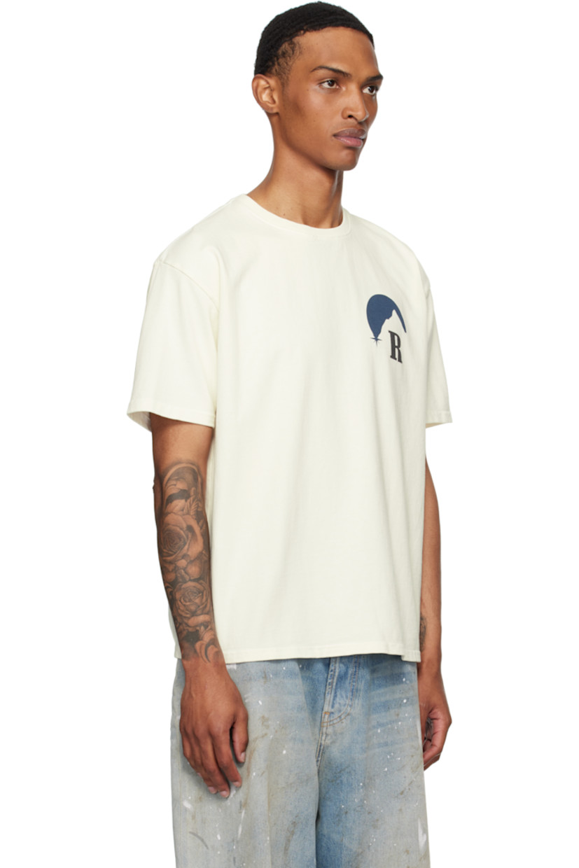 Cotton jersey T-shirt. 

· Rib-knit crewneck
· Graphic and logo printed at chest and back
· Dropped shoulders 

Supplier color: Vintage white