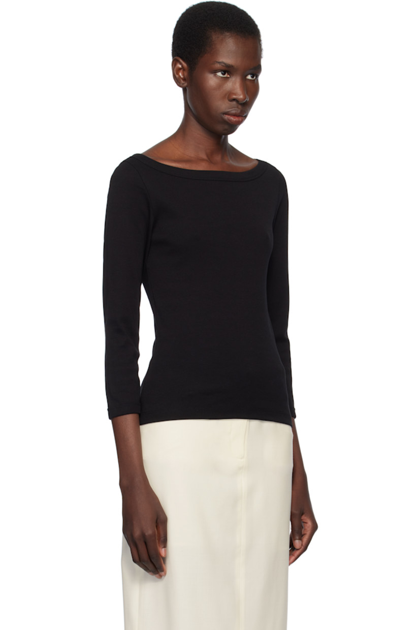 Organic cotton jersey T-shirt.

· Rib-knit boatneck and cuffs
· Three-quarter sleeves
· Central seam at back

Supplier color: Black