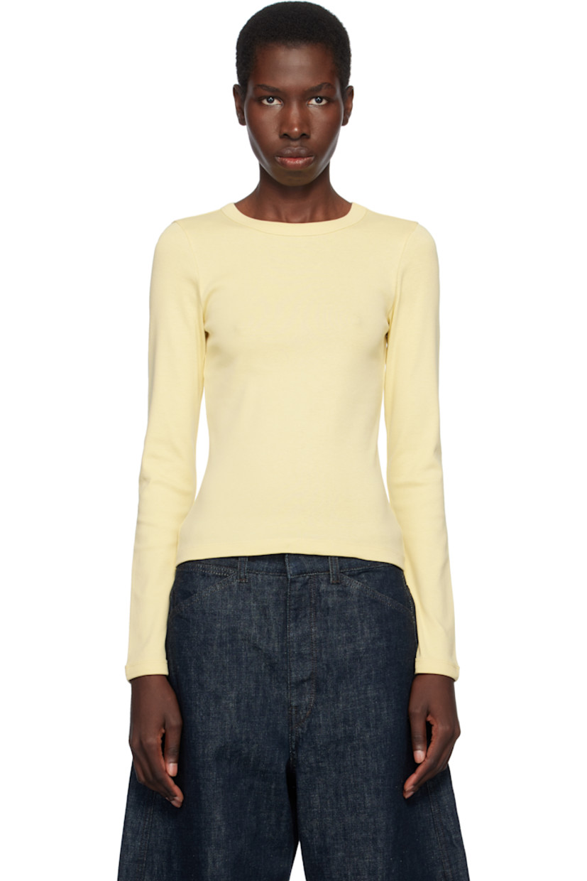 Organic cotton jersey T-shirt.

· Rib-knit crewneck and cuffs
· Central seam at back

Supplier color: Butter