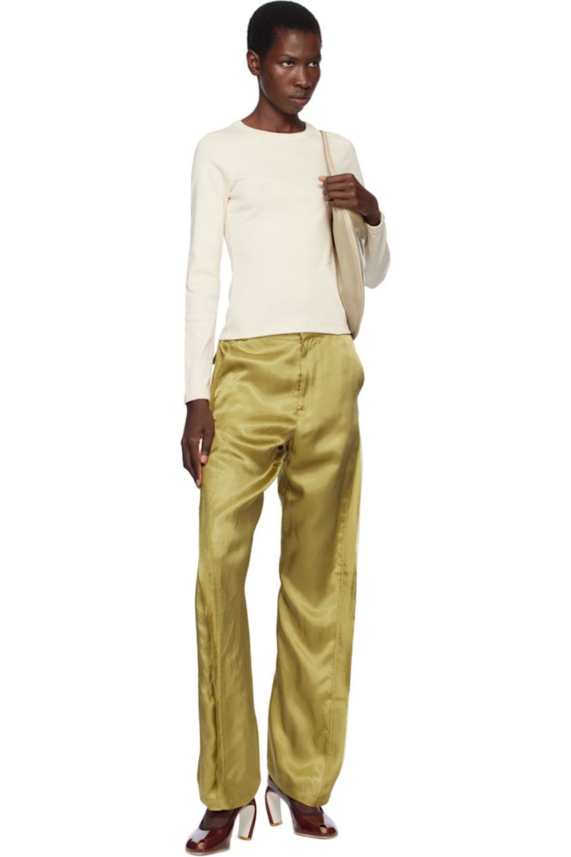 Organic cotton jersey T-shirt.

· Rib-knit crewneck and cuffs
· Central seam at back

Supplier color: Off white