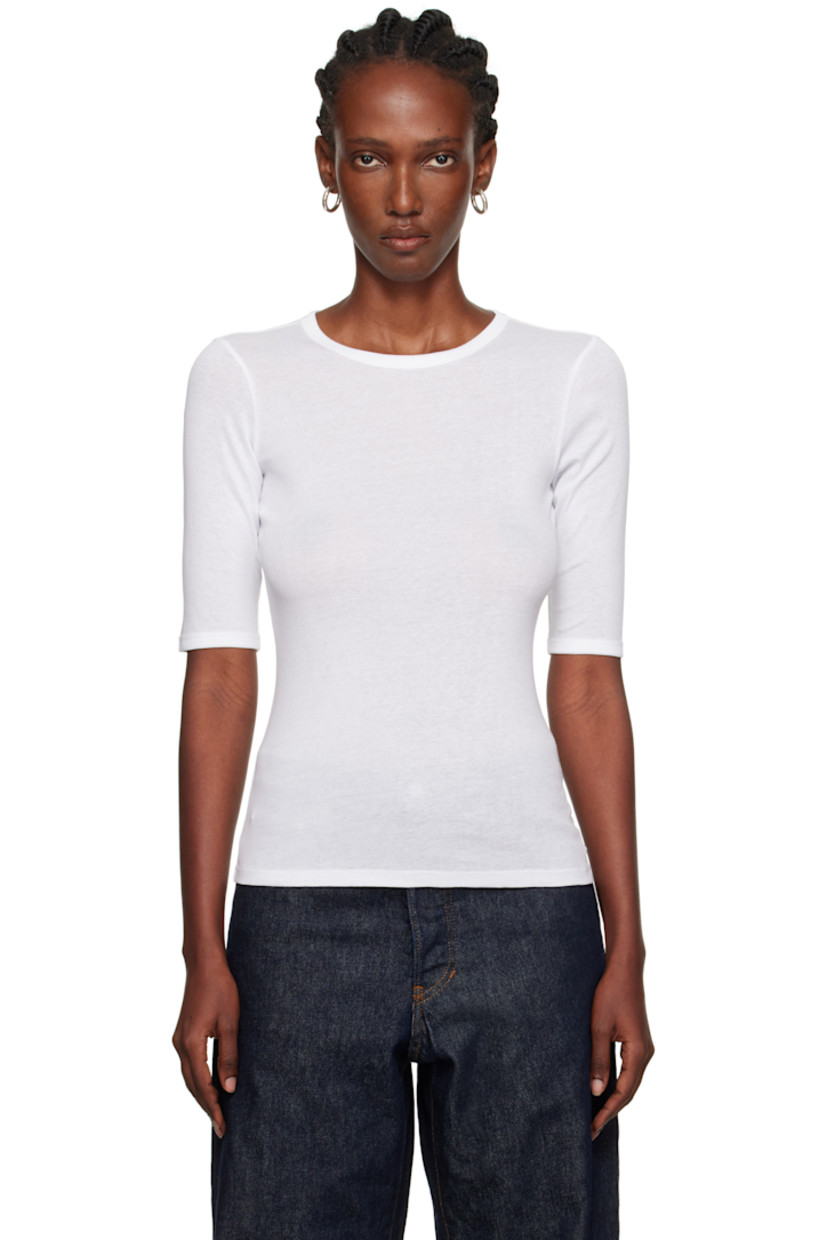 Lightweight organic cotton jersey T-shirt. Rib-knit crewneck and cuffs.

Supplier color: White