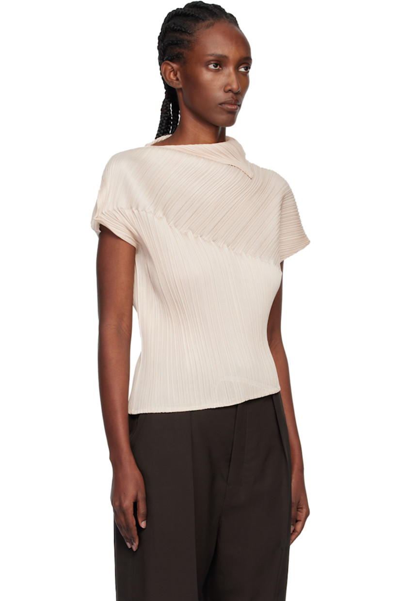 Garment-pleated tricot top.

· Boat neck
· Asymmetric cap sleeves

Supplier color: Light beige