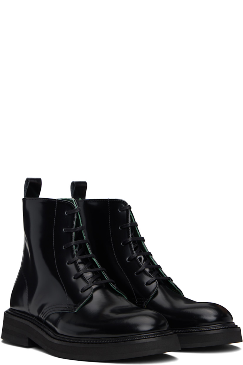 Ankle-high polished leather boots.

· Lace-up closure
· Pull-loop at heel collar
· Buffed leather lining
· Topstitching at welt
· Foam rubber midsole
· Treaded rubber sole

Supplier color: Black