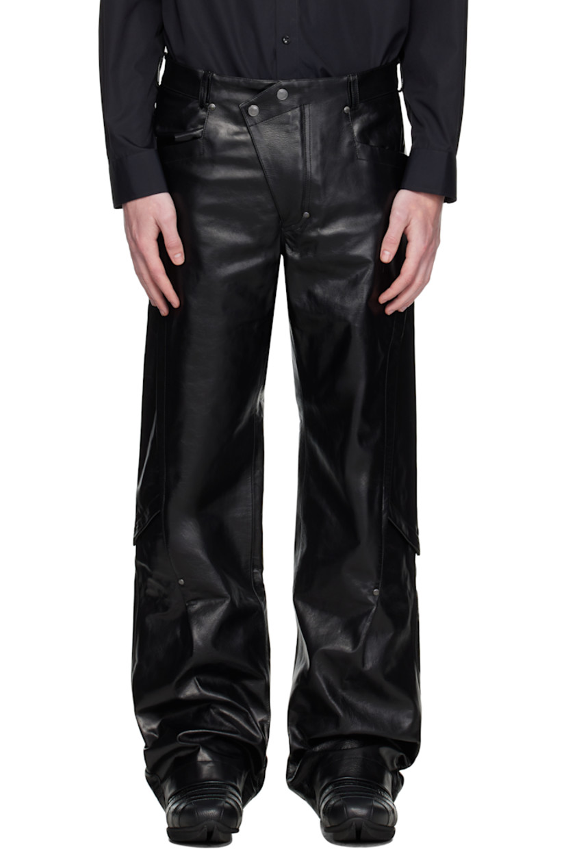 Grained leather pants.

· Belt loops
· Four-pocket styling
· Offset zip fly
· Darts at legs
· Partial twill lining

Supplier color: Black