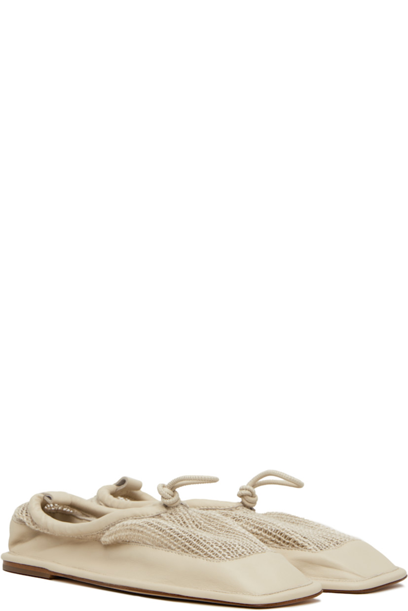 Grained lambskin and linen-blend mesh ballerina flats in beige.

· Square toe
· Drawstring at collar
· Pull-loop at heel collar
· Rubber heel
· Calfskin sole

Part of the RUOHAN x Hereu collaboration. 

Supplier color: Cream