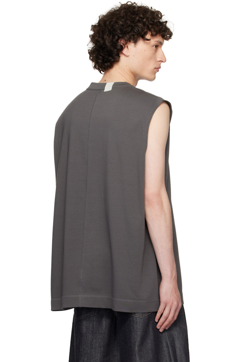 Cotton jersey tank top.

· Rib-knit crewneck
· Logo flag at back collar

Part of the Under Summit Wear collection.

Supplier color: Charcoal