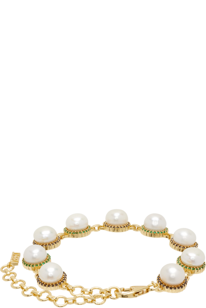 Handcrafted cable chain bracelet in 18k yellow gold vermeil.

· Bezel-set freshwater pearls throughout 
· Cubic zirconia stones in brown and green
· Logo charm at adjustable lobster-clasp fastening 
· L9.5"

Supplier color: Yellow gold/Green
