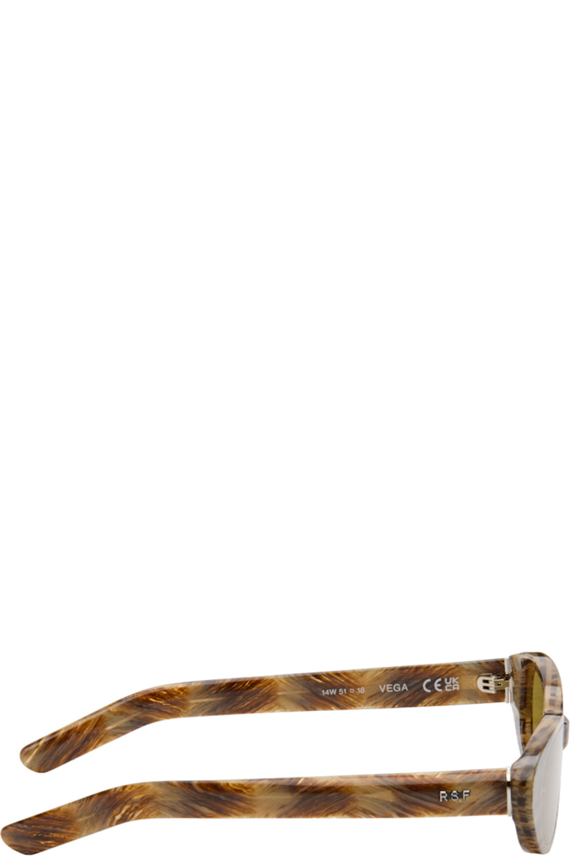 Cat-eye semi-transparent tortoiseshell acetate-frame sunglasses.

· Khaki lenses
· Integrated nose pads
· Logo hardware at temples
· Core wires
· Includes pouch
· Size 51.18 145

Supplier color: Graffiato