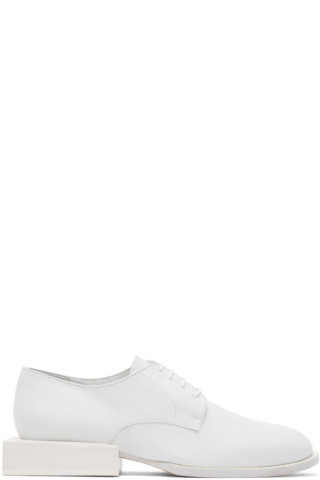 Jacquemus: White Leather Clown Oxfords | SSENSE