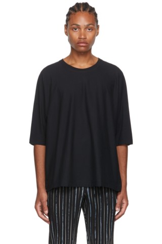 HOMME PLISSÉ ISSEY MIYAKE: Black Release-T Basics T-Shirt | SSENSE