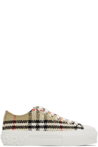 【関税込み】Burberry ベージュ ツイード Jack スニーカー Burberryのベージュ ツイード Jack スニーカーがセール中