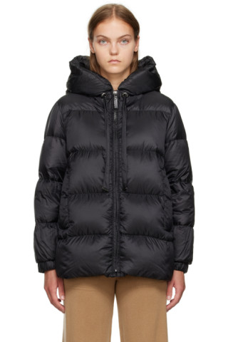 Max Mara: The Cubeコレクション ブラック キルティング ダウン Max Mara: The Cubeコレクション ブラック キルティング ダウン