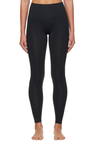 Track Soft Smoothing Seamless Legging - Cocoa - XS at Skims