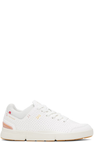 On - White 'THE ROGER Centre Court' Sneakers