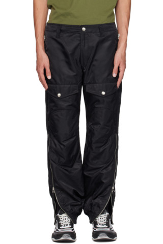 【関税&送料込み】Moschino Pants Black Zip Vent Cargo Pants by Moschino on Sale
