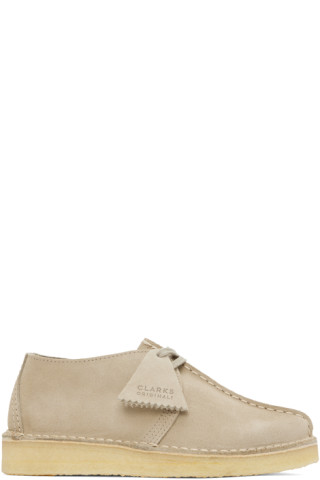 Clarks Originals - Beige Desert Trek Derbys