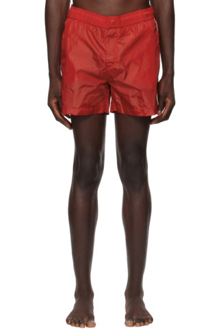 Moncler: レッド ロゴパッチ スイムショーツ | SSENSE 日本 Moncler: レッド ロゴパッチ スイムショーツ | SSENSE 日本