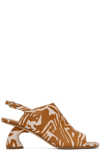 【関税込み】Dries Van Noten タン オープントゥ ヒールサンダル Dries Van Notenのタン オープントゥ ヒールサンダルがセール中
