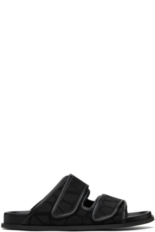 Valentino Garavani★ブラック Toile Iconographe サンダル Black Toile Iconographe Sandals by Valentino Garavani on Sale