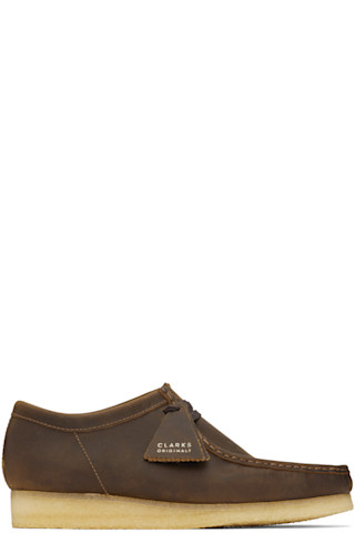 Clarks Originalsのブラウン ワラビーがセール中