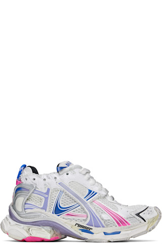 【Balenciaga】ホワイト ランニングスニーカー Balenciagaのホワイト ランニングスニーカーがセール中