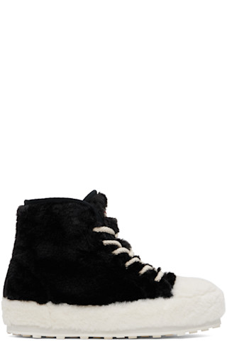 【関税込み】Marni ブラック&ホワイト Teddy テニススニーカー Marniのブラック&ホワイト Teddy テニススニーカーがセール中
