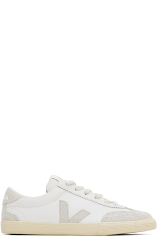 【関税込み】VEJA ホワイト&グレー Volley レザースニーカー VEJA: ホワイト&グレー Volley レザースニーカー | SSENSE 日本