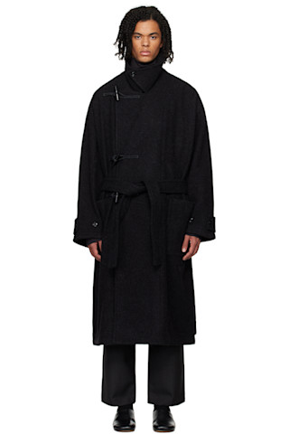 LEMAIREのブラック ダッフルコートがセール中 LEMAIREのブラック ダッフルコートがセール中