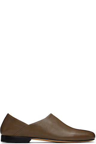 Taupe Leather Slippers by LEMAIRE on Sale Taupe Leather Slippers by LEMAIRE on Sale