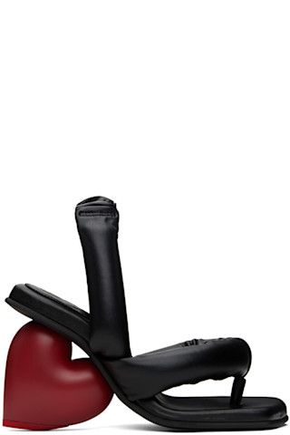 YUME YUMEのブラック＆レッド Love ヒールサンダルがセール中