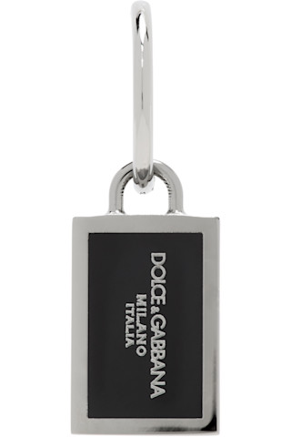 DOLCE&GABBANA♡ ガンメタル Logo Plaque シングルピアス Dolce&Gabbanaのガンメタル Logo Plaque シングルピアスがセール中
