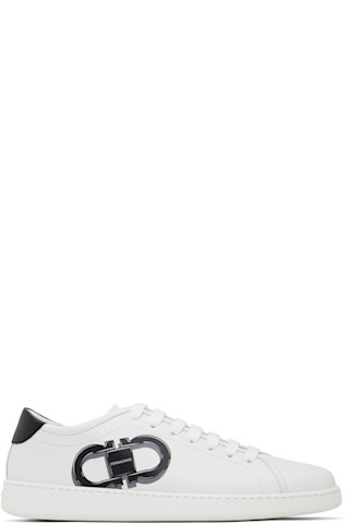 【関税込み】Ferragamo ホワイト Double Gancini スニーカー White Double Gancini Sneakers by Ferragamo on Sale