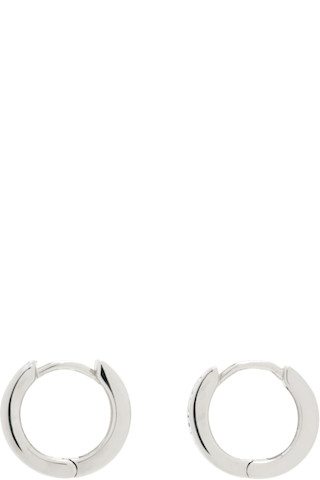 【関税込み】Vivienne Westwood シルバー Sammie ピアス Vivienne Westwood: シルバー Sammie ピアス | SSENSE 日本